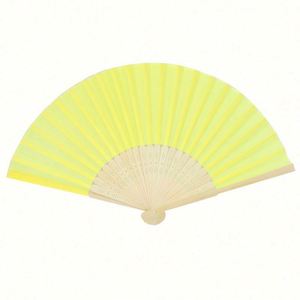 พัดไม้ไผ่พับได้ลายดอกไม้แกะสลักและเพ้นท์ลายศิลปะพื้นบ้าน เหมาะสำหรับงานปาร์ตี้และโปรโมชั่น - Product Image 3