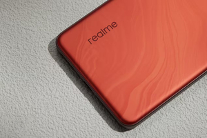 Realme GT7 Pro, Teléfono Móvil 5G de Gama Alta con Pantalla de 6.78'' 1.5K 120Hz, Procesador SNAP DRAGON 8 Elite, Cámara de 50MP, Batería de 6500mAh y Carga Rápida de 120W - Product Image 4