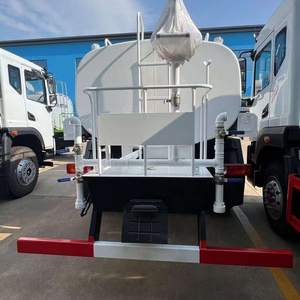 Camión Cisterna de Agua Dongfeng 4x2 de 15m3 a Precio de Fábrica, Camión Cisterna con Aspersor de Agua en Venta - Product Image 6