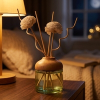 Diffuseur de parfum d'ambiance pour la maison avec bâtonnets en rotin naturel et fleurs séchées, diffuseur d'huiles essentielles pour chambre et salon, ensemble désodorisant
