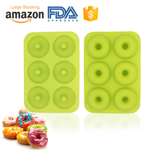 Accesorios de cocina para el hogar y utensilios de cocina Venta caliente grado alimenticio divertido 6 agujeros donut hornear pastel molde de silicona gadgets geniales - Product Image 2
