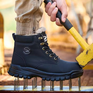 Zapatos de Alta Calidad para Escalada de Montaña y Carreras Todoterreno con Puntera de Acero, Forro de Cuero Genuino, Impermeables y Resistentes a Pinchazos - Product Image 4