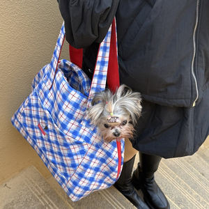 Şık Kırmızı Beyaz Mavi Ekoseli Evcil Hayvan Taşıma Çantası Tatlı Köpek Taşıyıcısı Hafif Seyahat Çantası Kırmızı Askılı Küçük Köpekler ve Kediler için - Product Image 3