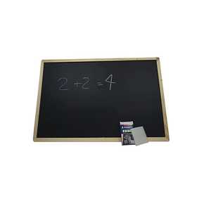 Pizarra con marco de madera de 60x40 cm para que los niños dibujen y escriban con tiza y juego de borrador incluido - Product Image 6