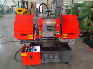 Máquina de sierra de cinta totalmente automática para cortar tubos de acero galvanizado - Product Image 6
