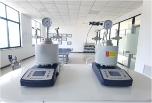เครื่องปฏิกรณ์ในห้องปฏิบัติการแบบฝาปิดชนิด Flange พร้อมระบบควบคุม PLC หมักด้วยแม่เหล็กแบบอัตโนมัติ สำหรับการสังเคราะห์ด้วยความร้อนและแรงดันสูง ขนาด 25 มล.-1000 มล. รุ่น Ma 25 มล.-1000 มล. แบบ Autoclave - Product Image 6