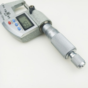 Guilin Stainless Steel Digital <b>Micrometer</b> 0-25mm 0.001mm Resolution IP65 Waterproof Electronic Measurement Tool - Product Image 3
