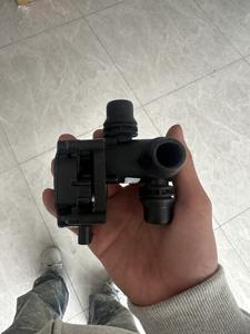 Venta caliente 0005061500 válvula desviadora Control de agua de refrigeración para <span class=keywords><strong>Mercedes</strong></span> Benz E200 <span class=keywords><strong>E300</strong></span> E450 válvula reguladora de enfriador de temperatura - Product Image 5