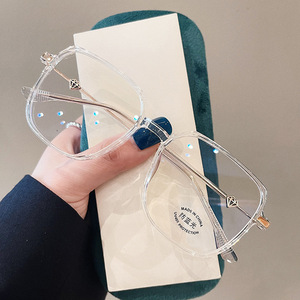 Lunettes de vue rectangulaires à monture large Qianai, TR90, anti-lumière bleue, monture intégrale, unisexe, lunettes de mode fabriquées en Chine - Product Image 3