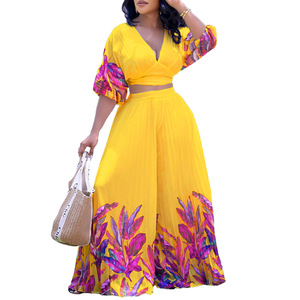 ชุดเซ็ต 2 ชิ้นแฟชั่นสำหรับผู้หญิง สไตล์ใหม่รับซัมเมอร์ เสื้อคอวีพิมพ์ลาย กางเกงขายาวทรงหลวม สวมใส่สบาย - Product Image 1