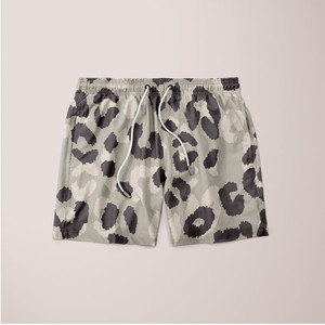 Pantaloncini con stampa leopardata - Product Image 1
