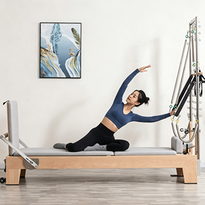 Reformer <span class=keywords><strong>de</strong></span> <span class=keywords><strong>Pilates</strong></span> <span class=keywords><strong>de</strong></span> Madera <span class=keywords><strong>de</strong></span> Alta Calidad con <span class=keywords><strong>Torre</strong></span>, Reformer Clínico <span class=keywords><strong>de</strong></span> Microfibra con <span class=keywords><strong>Torre</strong></span> - Product Image 1