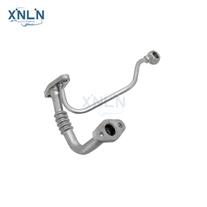 Tuyau d'alimentation en huile pour turbocompresseur Toyota Hilux OEM 15407-30010, tuyau d'entrée d'huile <span class=keywords><strong>turbo</strong></span>, pièces de moteur, vente en gros - Product Image 3