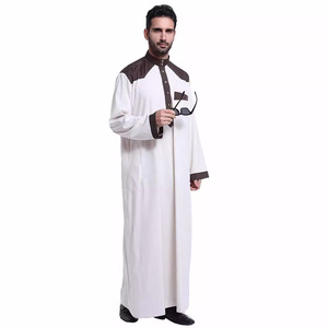 Vente flash : Robe longue décontractée pour hommes en polyester avec motif colorblock, pour hommes musulmans du Moyen-Orient et d'Afrique - Product Image 1