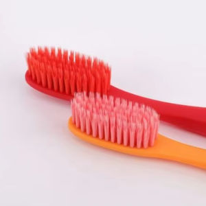 [KNK] KKP12 OEM ODM Usine de brosses à dents, emballage personnalisé, brosse à dents à prise confortable, brosse à dents conique avec poils en nylon - Product Image 1