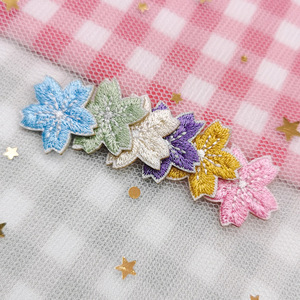 <span class=keywords><strong>Patches</strong></span> Bordados de Flor de Cerejeira Pequenos em Estoque: <span class=keywords><strong>Patches</strong></span> de Tecido com Flores Pequenas para Decorar Bolsas, Agendas, Capas de Celular - Product Image 2