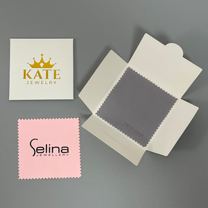 ผ้าไมโครไฟเบอร์กำมะหยี่สีชมพูสำหรับทำความสะอาดเครื่องประดับ แบบขายส่ง คุณภาพสูง พร้อมสกรีนโลโก้ตามสั่ง - Product Image 1