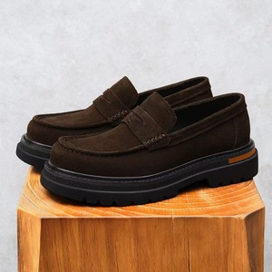 Mocassins en cuir de vachette pour hommes, à lacets, chaussures habillées pour mariages, fêtes, bureau, semelle extérieure en caoutchouc, style bottes Oxford en daim, luxe - Product Image 4