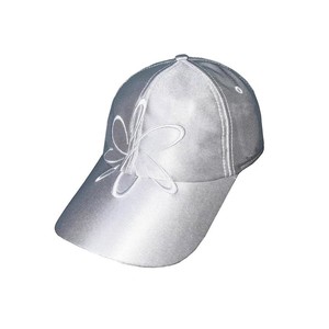 Casquette à visière 6 panneaux en PVC brodée argentée style Wasteland, protection solaire, effet amincissant coréen, haut de gamme, unisexe, en promotion - Product Image 1