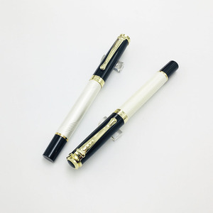Ensemble de <span class=keywords><strong>Stylo</strong></span> Cadeau de luxe Signature D'affaires <span class=keywords><strong>Stylo</strong></span> À Bille En Métal <span class=keywords><strong>Personnalisé</strong></span> <span class=keywords><strong>Stylo</strong></span> <span class=keywords><strong>Plume</strong></span> avec Boîte - Product Image 3