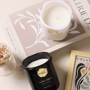Velas Aromáticas de Cera de Soya Negra con Flores, Hechas a Mano y Personalizables, con Caja, para Decoración del Hogar y Uso Festivo - Product Image 4