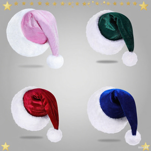 Chapeau en velours rouge luxueux et doux avec un joli <span class=keywords><strong>pompon</strong></span>, chapeau de Noël classique rouge pour femmes, chapeau de Père Noël pour adultes - Product Image 2