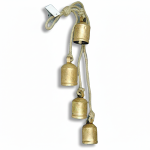 Corde de jute cloches suspendues cloches en fer finition dorée décoration de maison et de jardin ornements bon marché cloches de Noël pour les vacances - Product Image 1