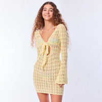 2026 Robe de plage cache-maillot en tricot ajouré sexy pour femme, nouveau style d'été, tendance internationale, tenue de protection solaire