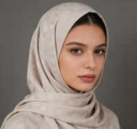 Écharpe pour femme en tissu polyester léger et respirant, à carreaux et rayures, qualité assurée, idéale pour le bureau et les voyages quotidiens.