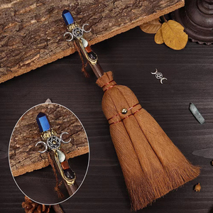 Piedra preciosa natural alas de Ángel bruja tallada piedra de cristal escobas mágicas para la venta - Product Image 3