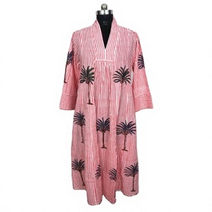 Robe décontractée pour femme à manches longues, taille naturelle froncée, imprimée numériquement, longueur genou, moderne, lavable, motif palmier, idéale pour l'été - Product Image 1