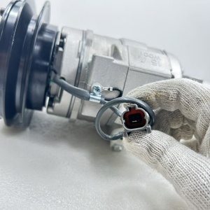 Engine Compressor 20Y-810-1460 20Y-979-6121 Air Compressor for PC200-7 Excavator - Product Image 3