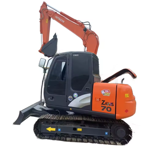 Excavadoras Usadas de Primera Clase, Excavadora Usada Japonesa Hitachi ZX70 de 7 Toneladas en Venta - Product Image 1
