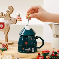 Grande tasse à café en céramique à motif de sapin de Noël, design festif, mug du Nouvel An, coffret cadeau, fait main, réutilisable, 12,5 cm