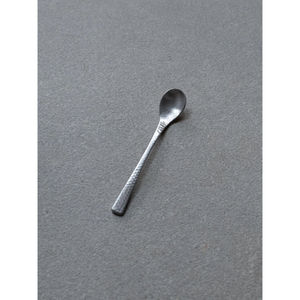 Cuchara de shilajit de estilo imperial diseñada para una dosificación precisa de suplementos. - Product Image 3