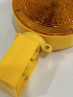 Vente directe d'usine - LB-6003 - Feux de signalisation de barricade à LED solaires haute intensité avec étanchéité IP57 et visibilité de 500 m
