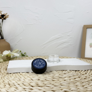 Tarro de vidrio ámbar a prueba de luz para evitar rayos 2oz para contenedor de flores secas con tapa CR - Product Image 6