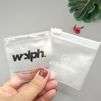 Sac à fermeture éclair avec logo personnalisé Petit emballage pour bijoux Sac en plastique Sac à fermeture éclair en PVC givré pour mini boucle d'oreille