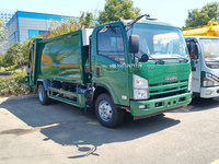 Camion compacteur de déchets diesel Isuzu 6 à 15 tonnes, chargement arrière, 4x2, boîte de vitesses manuelle, moteur de recyclage