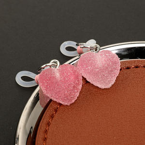 Pinzas de pecho suaves Candy Q con diseño de corazón mate, juguetes de coqueteo SM para mujeres, juegos para parejas adultas - Product Image 3