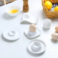 단단한 삶은 계란 사각 모양 안전을 위한 세라믹 계란 컵 사기그릇 계란 대 홀더