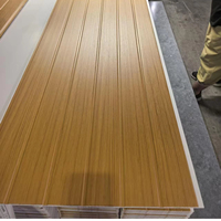 Panneau de plafond en PVC pas cher, panneau mural en PVC stratifié bois, dalles de plafond pour la décoration intérieure