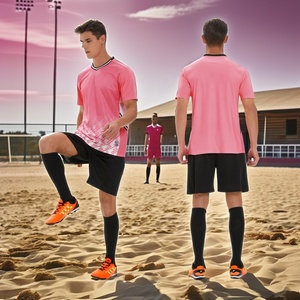 Vente chaude Unisexe Séchage Rapide Respirant Équipement D'entraînement De Football En Gros Stock Ensembles pour Hommes et Femmes - Product Image 6