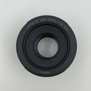 Appareil photo reflex numérique plein format <span class=keywords><strong>Canon</strong></span> <span class=keywords><strong>6D</strong></span> <span class=keywords><strong>Mark</strong></span> II + 50 mm F/<span class=keywords><strong>1</strong></span>.8STM d'occasion, appareil photo numérique <span class=keywords><strong>Canon</strong></span> 6d2 remis à neuf 23,2 MP avec connectivité Wi-Fi - Product Image 4