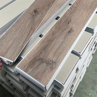 Revêtement de sol en bois imperméable de haute qualité couleur clic SPC avec sous-sol en pierre composite plastique
