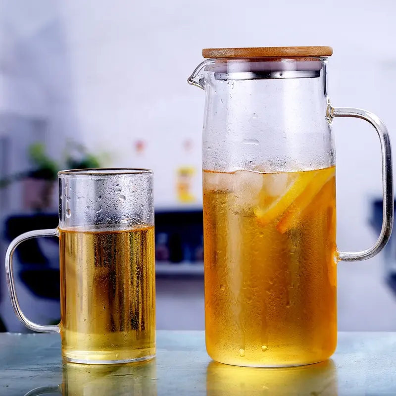 Pe avec carafe à eau en verre de 1.5 l, pichet à eau chaude et froide, pour le vin, le lait, et le jus, pour boissons