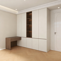 Armoire en L personnalisée avec bureau et coiffeuse, rangement intégré, couleur sur mesure, portes en MDF, meuble de chambre assemblé pour villa
