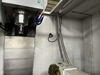 Centro de Mecanizado Vertical Automático de Control Numérico de Alta Precisión de 3, 4 y 5 Ejes VMC1370 con Sistema GSK y Husillo BT40