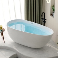 Baignoire autoportante en acrylique ovale blanche pour hôtels, maisons d'hôtes et petits appartements