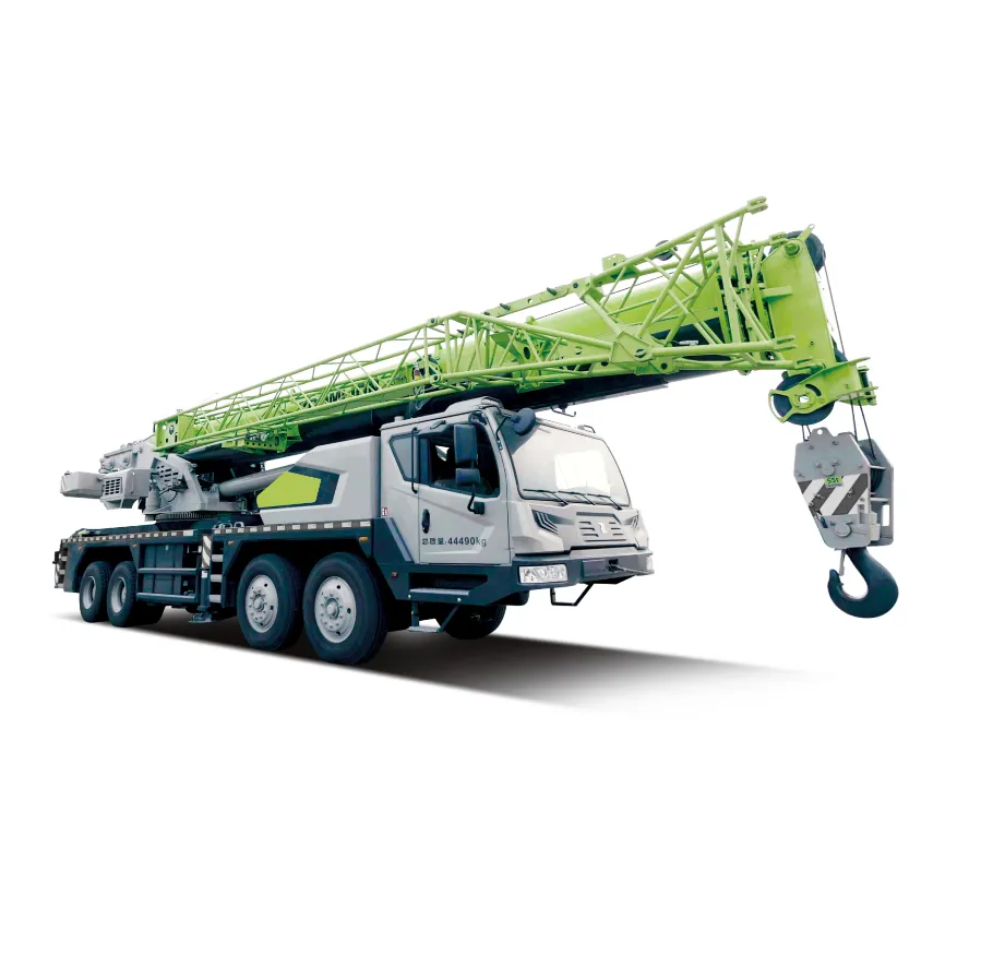 The 8-wheel Zoomlion folding arm 4-section crane has a load capacity of 30 tons 50 tons 70 tons